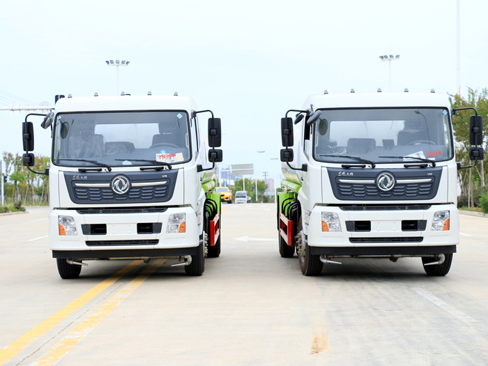 國(guó)六東風(fēng)天錦15方灑水車