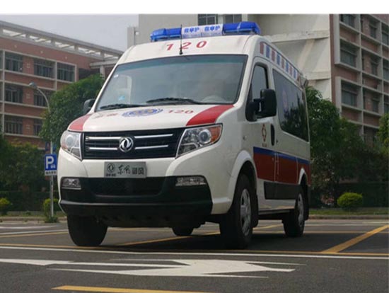 東風(fēng)御風(fēng)長軸救護(hù)車